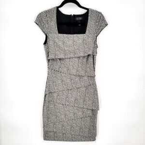 White House Black Market | Instantly Slimming Sheath Dress | Size 12